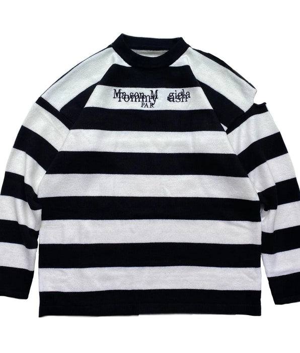 Vintage Black and White Stripe Sweater with Lazy Embroidery and Round Neck